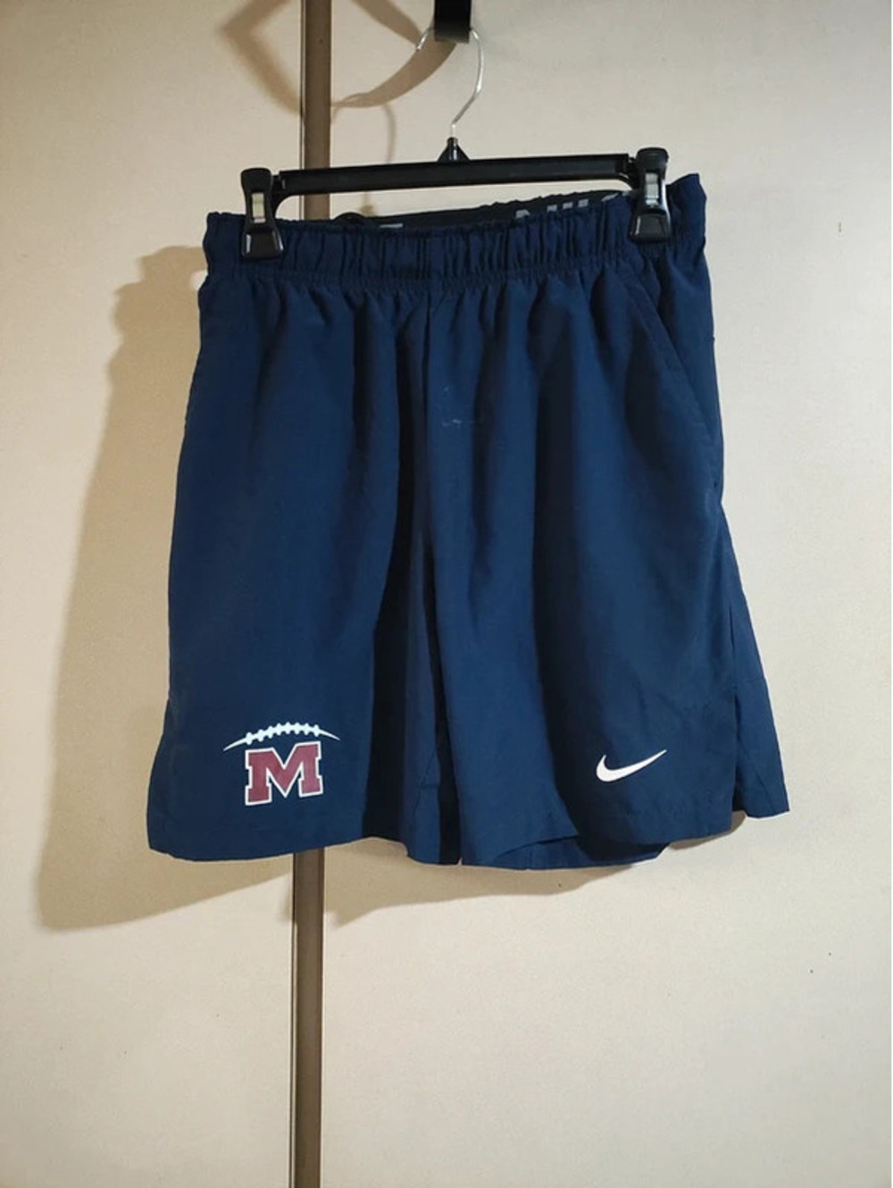 Nike kids small blue shorts